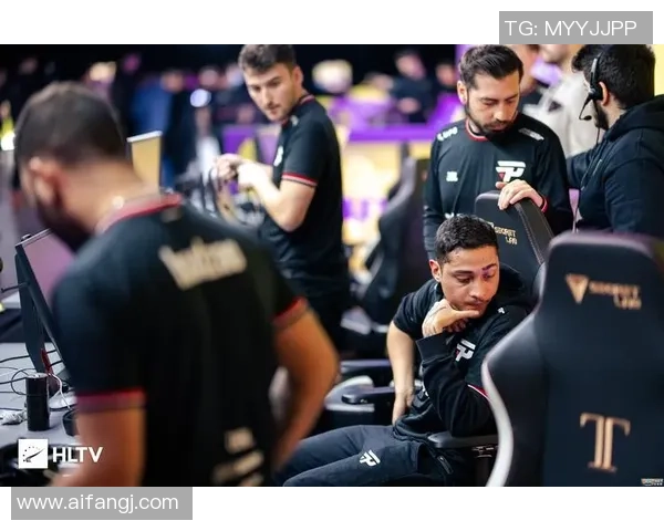 BLG战队个人能力深度解析与CSGO竞技表现的关系探讨 BLG战队个人能力深度解析与CSGO竞技表现的关系探讨