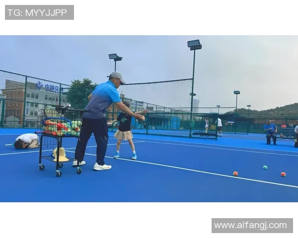 西安网球队耐力训练揭秘助力球员在赛场上持久奋战 西安网球队耐力训练揭秘助力球员在赛场上持久奋战